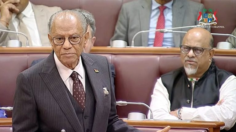 Un investissement de Rs 56 milliards pour moderniser les infrastructures du port, annonce le Premier ministre