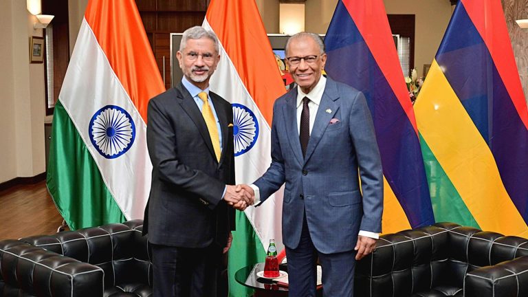 Une nouvelle étape dans la coopération Maurice – Inde avec des projets multidimensionnels